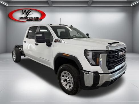 New 2026 GMC Sierra 3500 Pro w/ Convenience Package AWD/4WD image 3