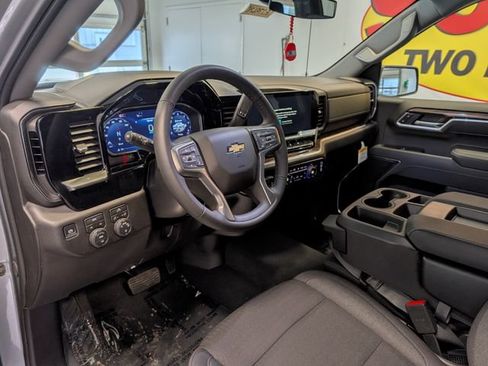 New 2026 Chevrolet Silverado 1500 LT AWD/4WD image 10