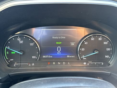 Used 2021 Ford Escape SE image 13