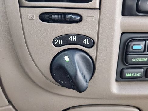 Used 2003 Ford F150 XLT AWD/4WD image 24