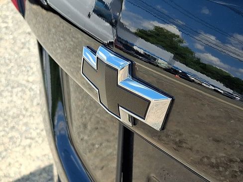 Used 2023 Chevrolet Equinox RS AWD/4WD image 28