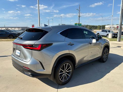 Used 2022 Lexus NX 350 Premium image 8