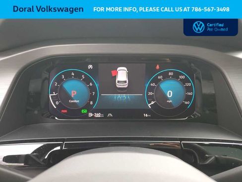 Used 2024 Volkswagen Atlas Cross Sport SE w/ Panoramic Sunroof Package FWD image 21