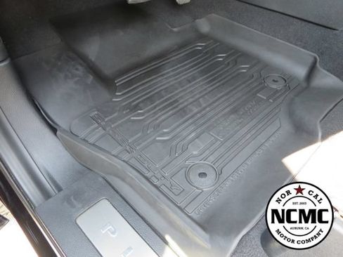 Used 2021 Ford F250 Platinum AWD/4WD image 29