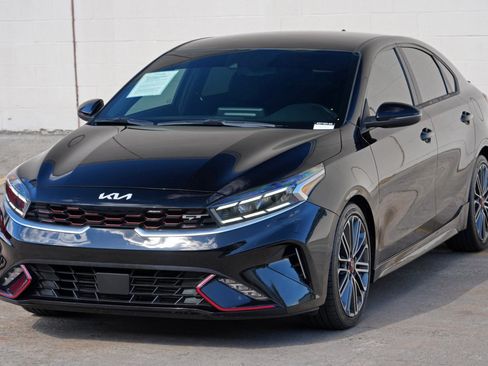 Used 2022 Kia Forte GT w/ GT Technology Package FWD image 43