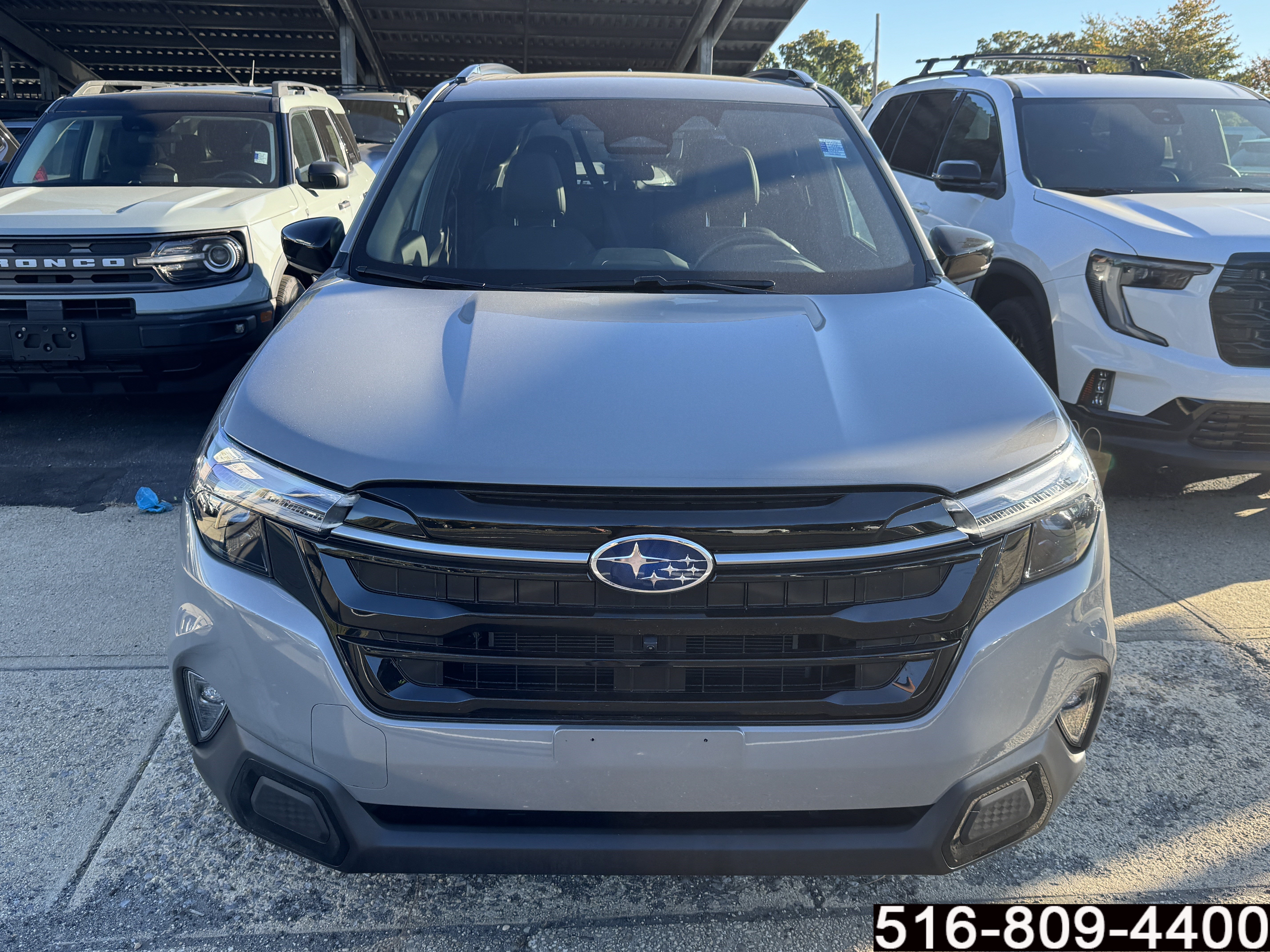 Used 2025 Subaru Forester Touring AWD/4WD image 2