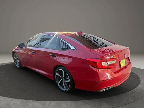 Used 2018 Honda Accord Sport image 7