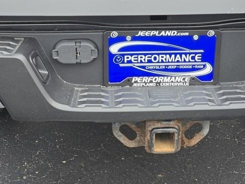 Used 2017 Toyota Tacoma TRD Sport image 20