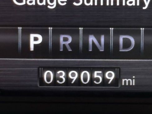 Certified 2023 RAM 1500 Big Horn image 33