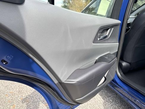 Used 2025 Toyota Prius XLE image 13