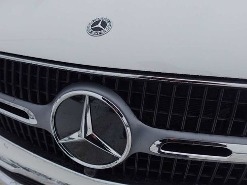Used 2026 Mercedes-Benz GLC 300 4MATIC image 15