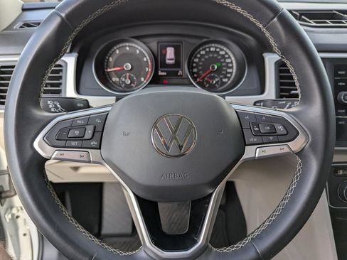 Used 2021 Volkswagen Atlas SE w/ Panoramic Sunroof Package FWD image 45