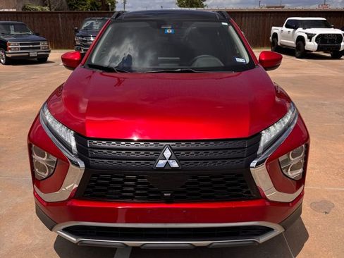 Used 2022 Mitsubishi Eclipse Cross SE FWD image 1