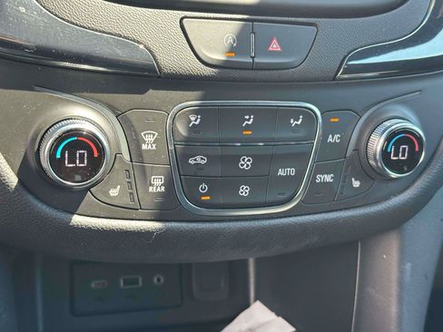 Used 2024 Chevrolet Equinox RS w/ LPO, Floor Liner Package AWD/4WD image 26