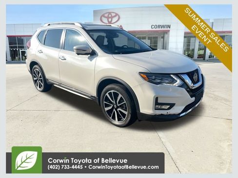 Used 2018 Nissan Rogue SL w/ Premium Package AWD/4WD image 1