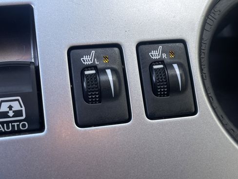 Used 2023 Toyota 4Runner SR5 Premium w/ Moonroof Package image 25