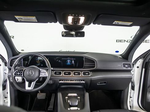 Used 2022 Mercedes-Benz GLS 450 4MATIC image 27
