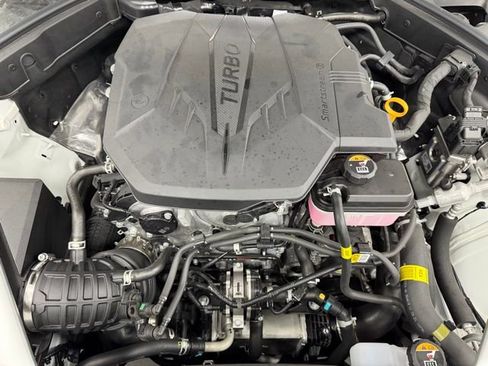 Used 2026 Genesis G70 2.5T Prestige image 11