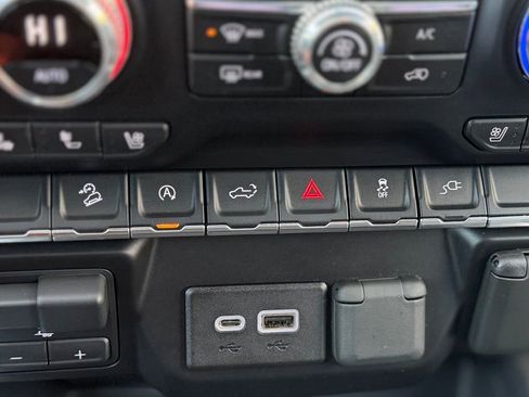 Used 2019 GMC Sierra 1500 SLT w/ SLT Convenience Package image 14