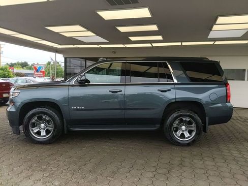 Used 2019 Chevrolet Tahoe LS AWD/4WD image 9