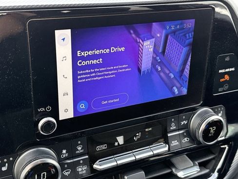 Used 2024 Toyota Highlander XSE image 17