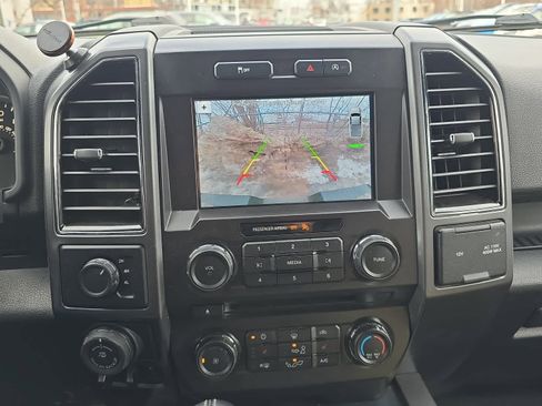 Used 2018 Ford F150 XLT w/ Equipment Group 302A Luxury image 8