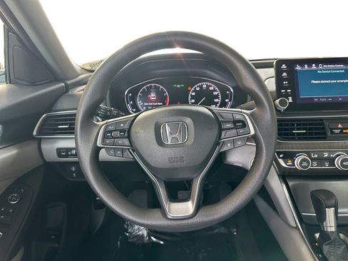 Used 2019 Honda Accord EX image 12
