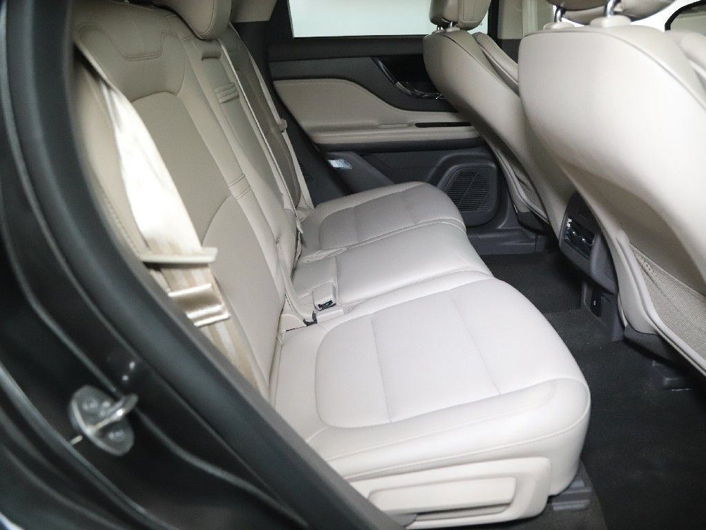 Used 2020 Lincoln Corsair AWD w/ Equipment Group 101A image 31