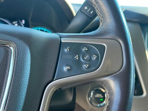 Used 2020 GMC Yukon Denali w/ Denali Ultimate Package image 28