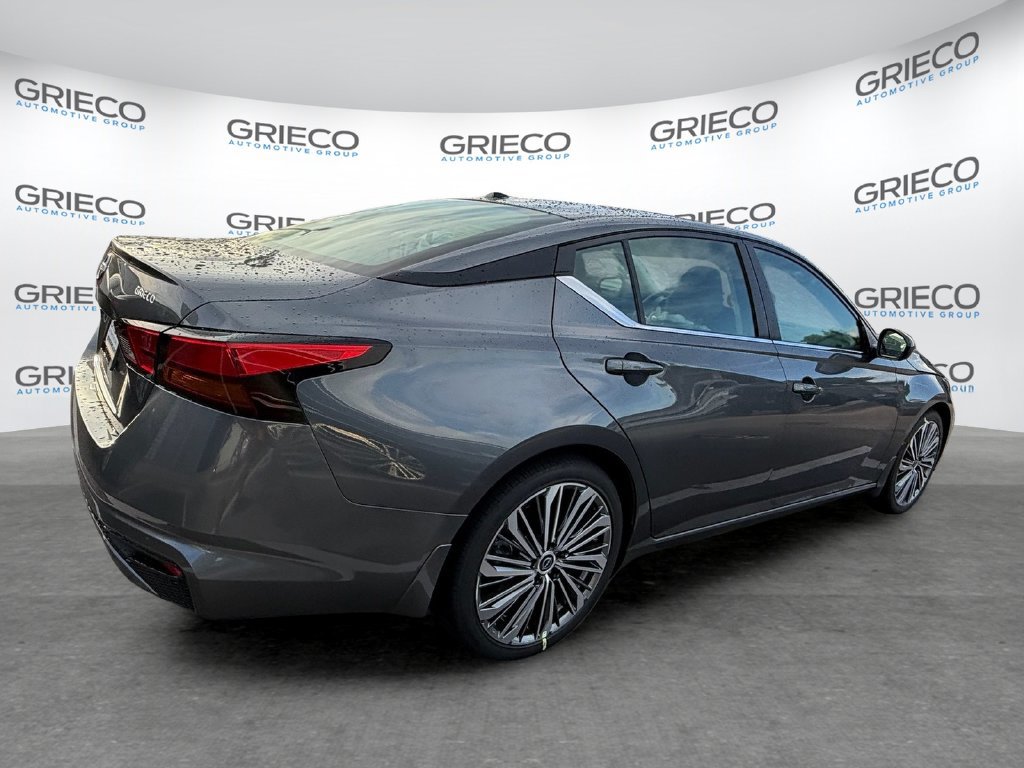 New 2026 Nissan Altima 2.5 SV w/ SV Premium Package FWD image 7
