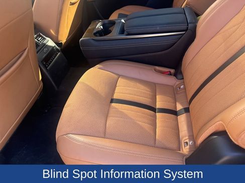 Certified 2024 MAZDA CX-90 3.3 Turbo S w/ Premium Plus AWD/4WD image 9