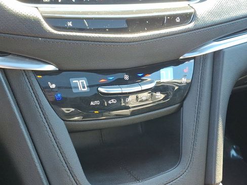 Used 2024 Cadillac XT5 Premium Luxury w/ Technology Package image 16