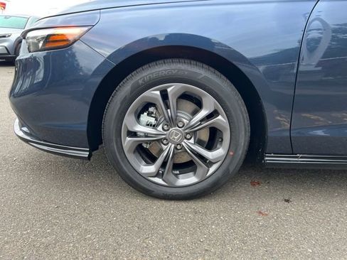 New 2025 Honda Accord EX-L image 30