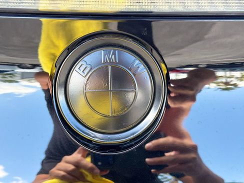 Used 2015 BMW i8 image 11