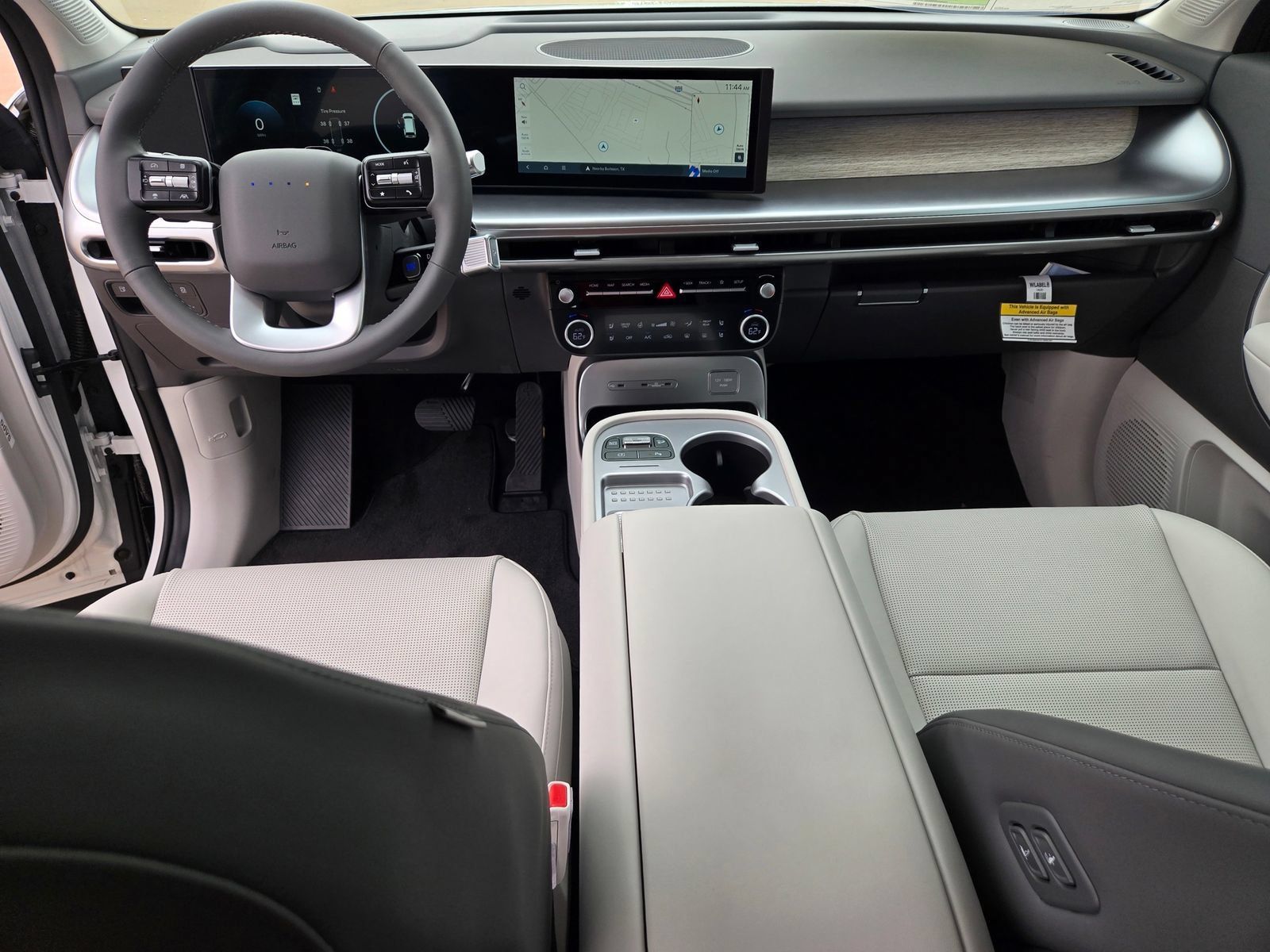 New 2026 Hyundai Ioniq 9 SEL AWD/4WD image 8