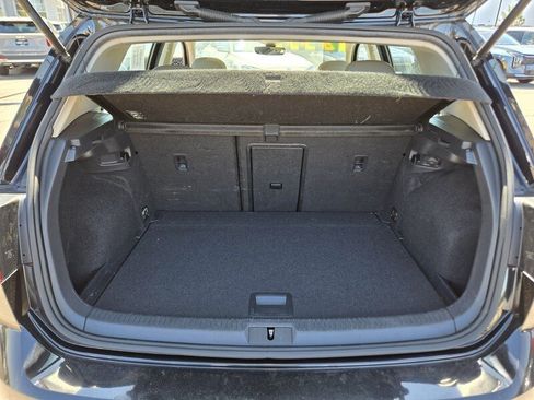Used 2019 Volkswagen Golf SE w/ Driver Assistance Package FWD image 13