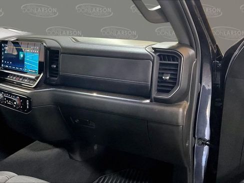 Used 2023 Chevrolet Silverado 1500 LT AWD/4WD image 32