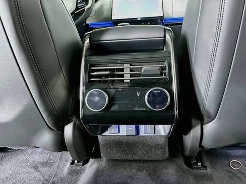 New 2027 Land Rover Range Rover Sport SV AWD/4WD image 24