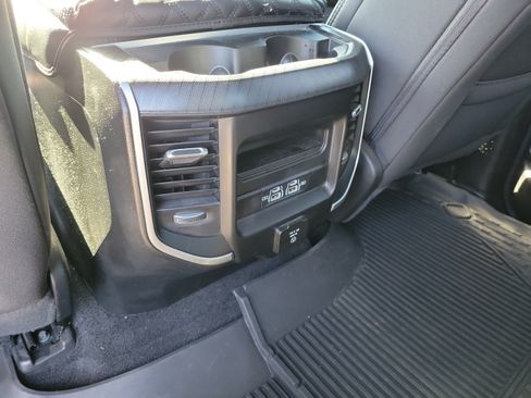 Used 2025 RAM 1500 Big Horn AWD/4WD image 11