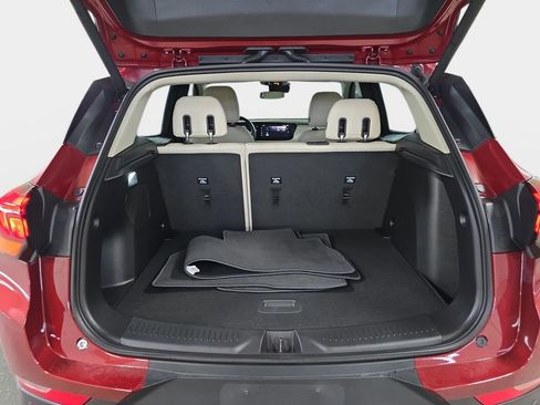 Used 2024 Buick Encore GX Preferred w/ Advanced Technology Package image 29