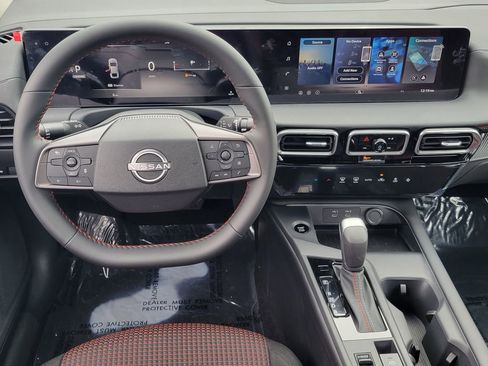 New 2026 Nissan Sentra SR w/ Floor Mat Package image 7