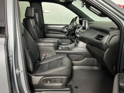 Used 2023 Chevrolet Tahoe RST image 34