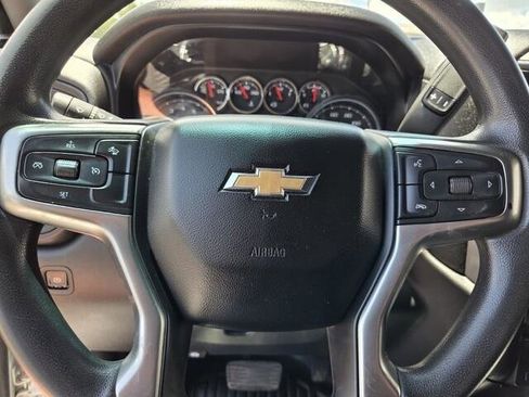Used 2021 Chevrolet Silverado 2500 W/T w/ WT Safety Package AWD/4WD image 10