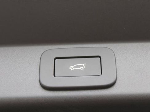 New 2025 Land Rover Range Rover Sport SV Edition Two image 12