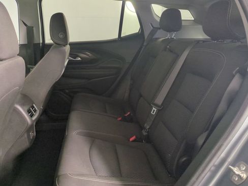 Used 2024 GMC Terrain SLE FWD image 15
