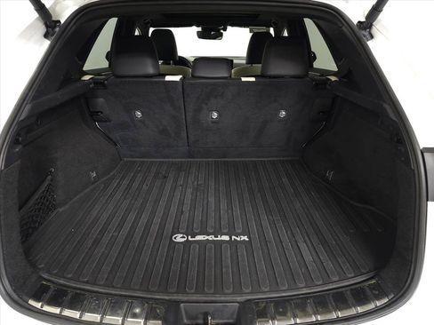 Certified 2022 Lexus NX 300h AWD image 8