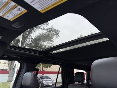 Used 2021 Ford Expedition Limited image 25