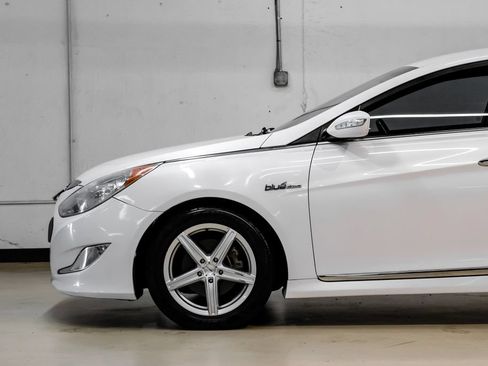 Used 2014 Hyundai Sonata Limited FWD image 16