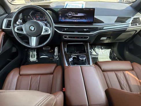 Used 2024 BMW X5 sDrive40i w/ M Sport Package RWD image 17