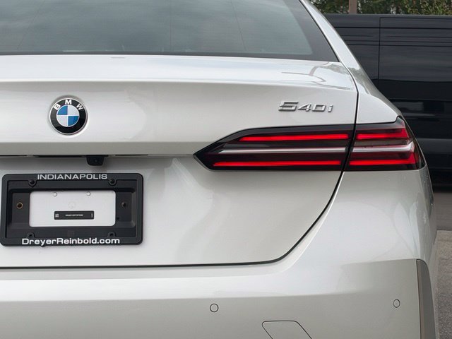Certified 2026 BMW 540i xDrive AWD/4WD image 7